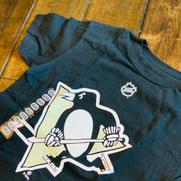 NWT Reebok Pittsburgh Penguins Boys’ Tee - Picture 2 of 5